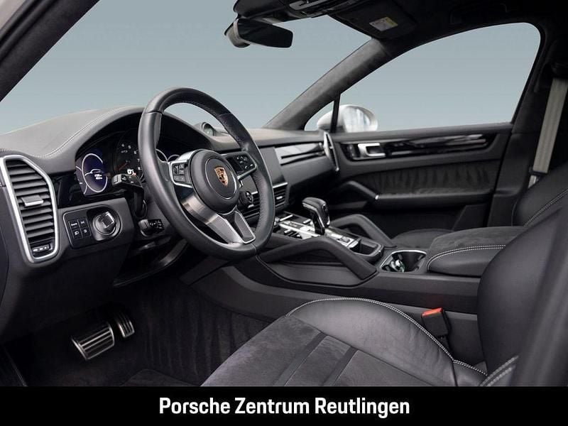 Gebraucht Porsche Cayenne GTS 460 PS (338 kW) 2022 Weiß SUV
