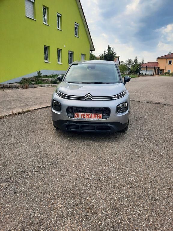 Grau Gebraucht 2021 Citroën C3 Aircross Feel SUV | 11.700 € (Fairer Preis) - Bild 1/4
