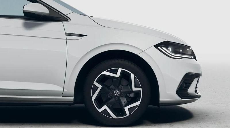 Grau Neu 2025 VW Polo R-line Limousine | 34.015 € - Bild 1/4