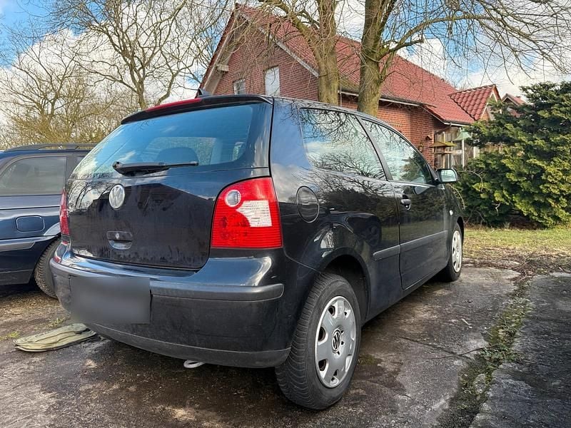 Gebraucht VW Polo 75 PS (55 kW) 2001 Schwarz Kleinwagen
