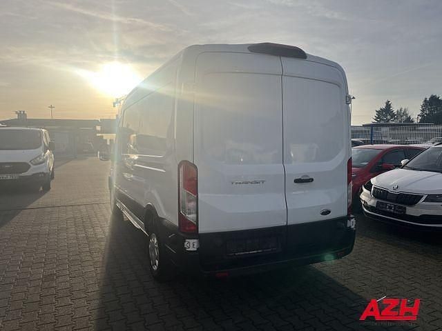 Gebraucht Ford Transit Trend 131 PS (96 kW) 2023 Frostweiã? Van / Kleinbus
