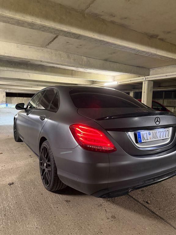 Gebraucht Mercedes C200 Edition 184 PS (135 kW) 2016 Schwarz Limousine