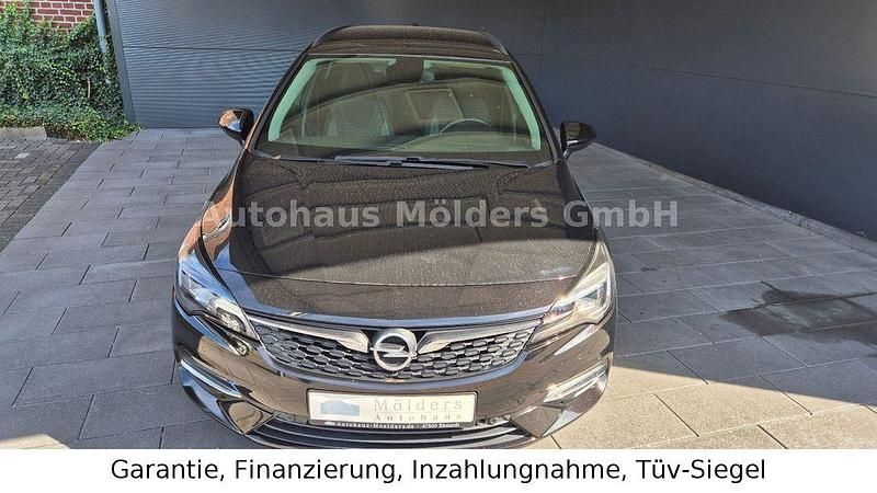 Gebraucht Opel Astra 131 PS (96 kW) 2021 Schwarz Kombi