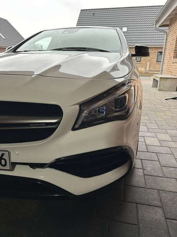 Weiß Gebraucht 2018 Mercedes CLA45 AMG AMG Limousine | 37.000 € (Fairer Preis) - Bild 1/4
