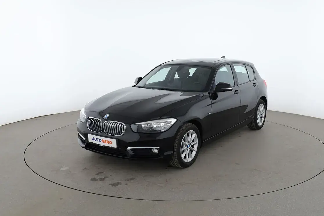 Używany BMW 118 Urban Line 136 KM (100 kW) 2015 Hatchback