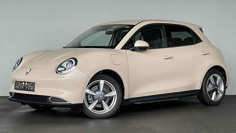 Second-hand Ora 03 125 kW (171 CP) 2024 Bej Hatchback