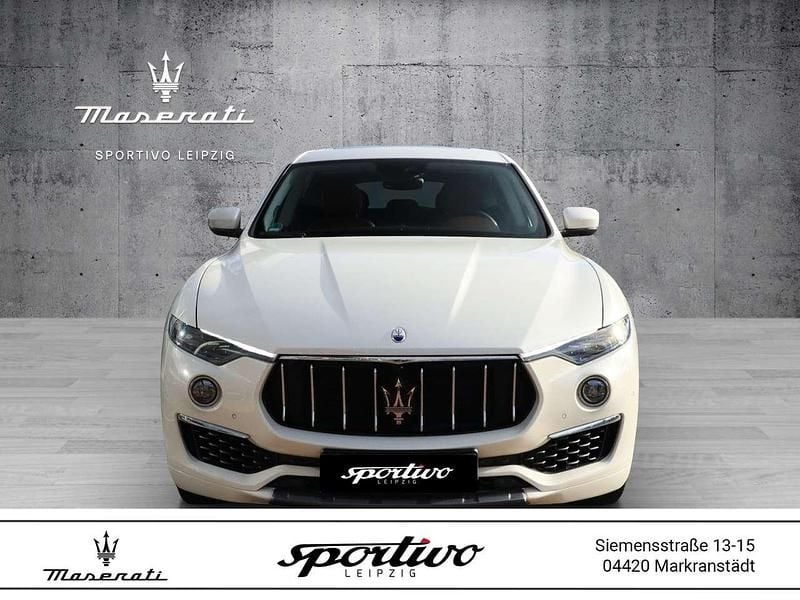 Weiß Gebraucht 2018 Maserati Levante GranLusso SUV | 42.911 € (Superpreis) - Bild 1/4