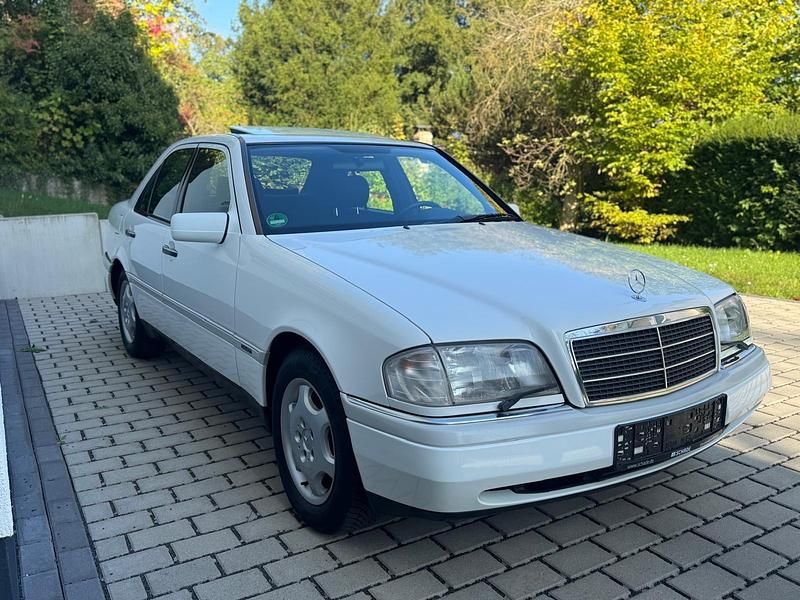 Gebraucht Mercedes C280 Elegance 193 PS (141 kW) 1993 Weiß Limousine