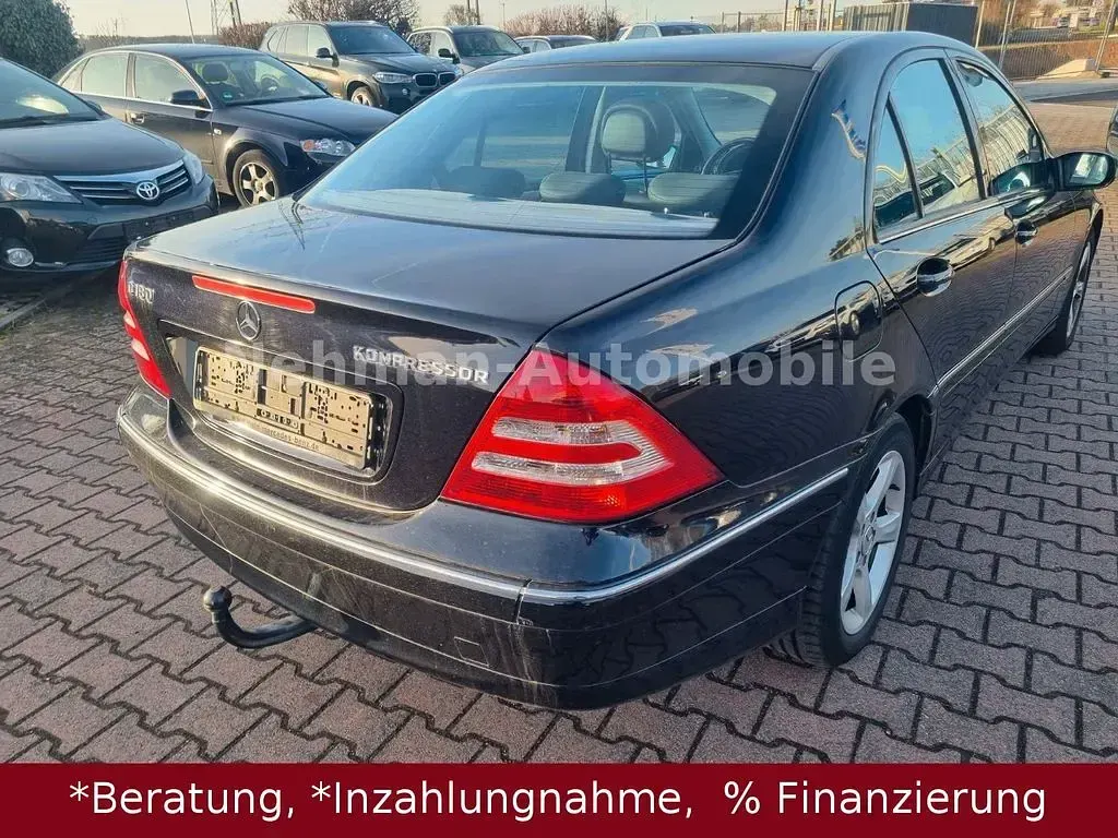Gebraucht Mercedes C180 Avantgarde 143 PS (105 kW) 2006 Schwarz Limousine