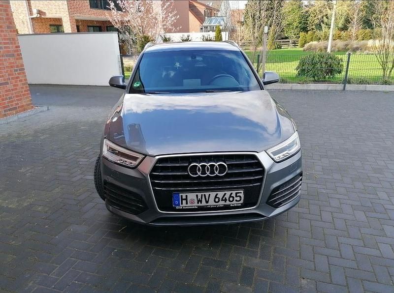 Gebraucht Audi Q3 S-Line 150 PS (110 kW) 2016 Grau SUV