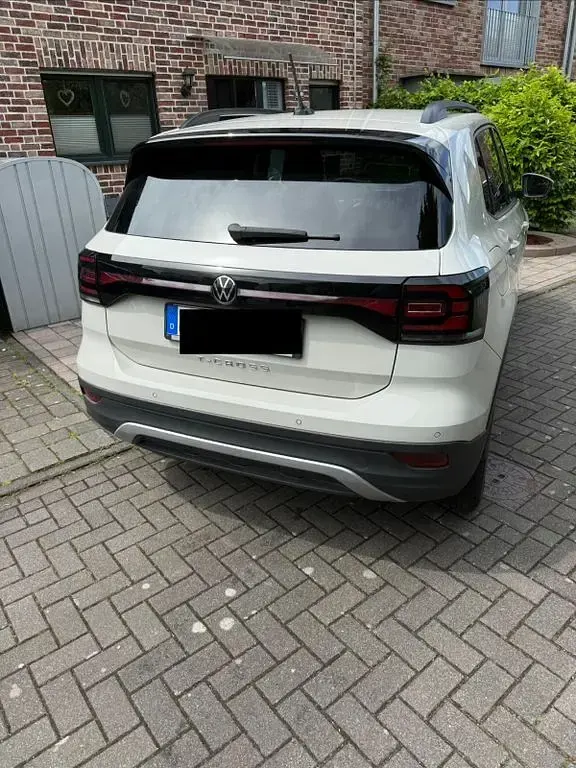 Gebraucht VW T-Cross Move 95 PS (69 kW) 2023 Grau SUV