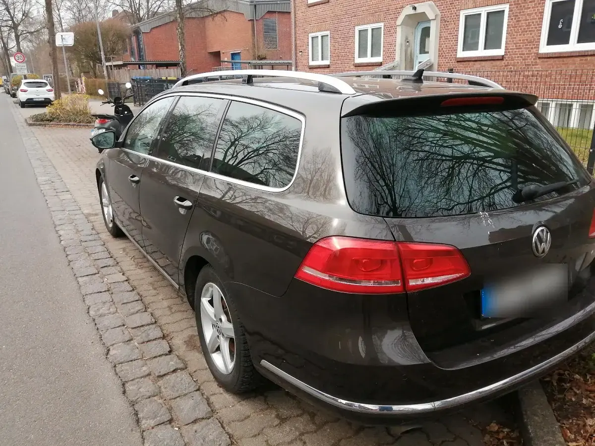 Gebraucht VW Passat 177 PS (130 kW) 2014 Braun Kombi