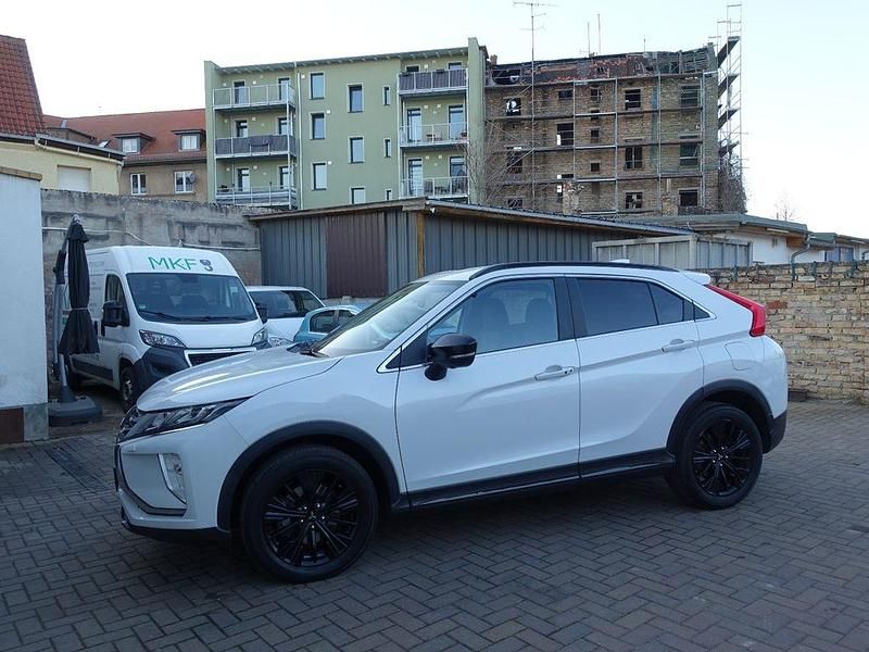 Gebraucht Mitsubishi Eclipse Cross Active 148 PS (108 kW) 2019 Weiß SUV