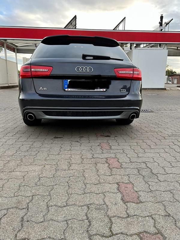 Grau Gebraucht 2014 Audi A6 Business Kombi | 13.000 € (Guter Preis) - Bild 1/4