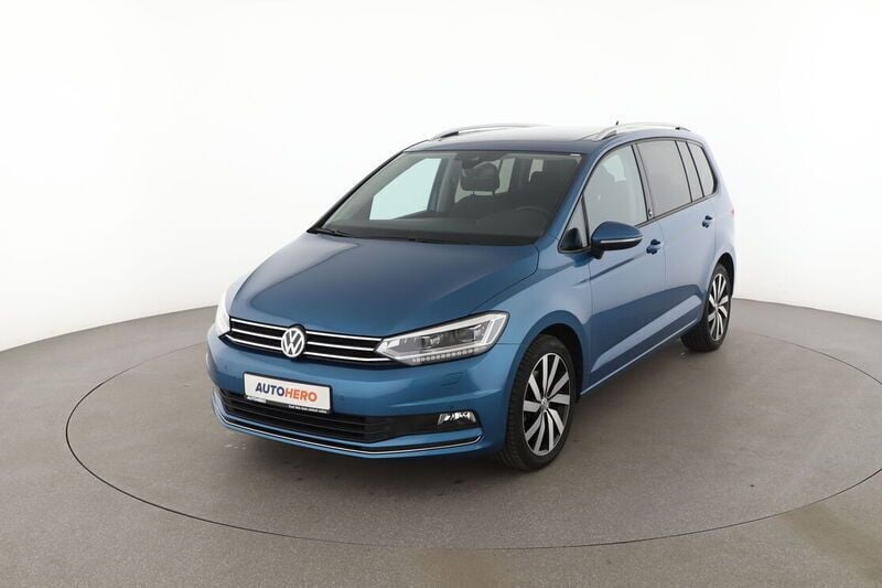 Blau Gebraucht 2018 VW Touran Sound Van / Kleinbus | 19.940 € (Fairer Preis) - Bild 1/4