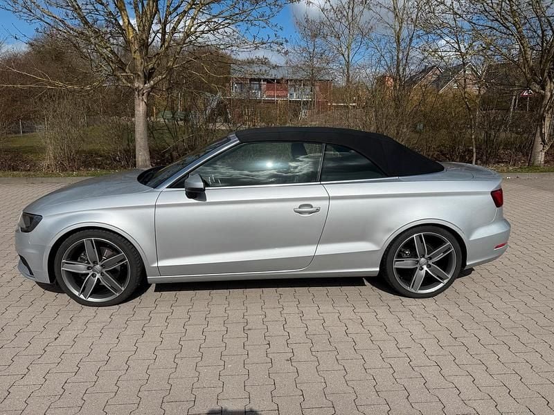 Gebraucht Audi A3 Cabriolet Ambition 180 PS (132 kW) 2015 Silber Cabrio