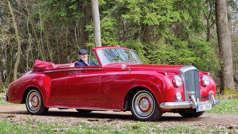 Rot Gebraucht 1962 Bentley S2 Limousine | 150.000 € - Bild 1/4