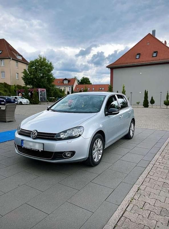 Gebraucht VW Golf VII Style 105 PS (77 kW) 2012 Limousine