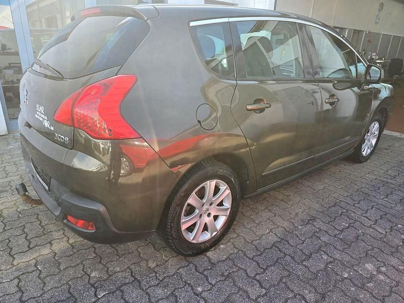 Gebraucht Peugeot 3008 150 PS (110 kW) 2010 Braun Kombi