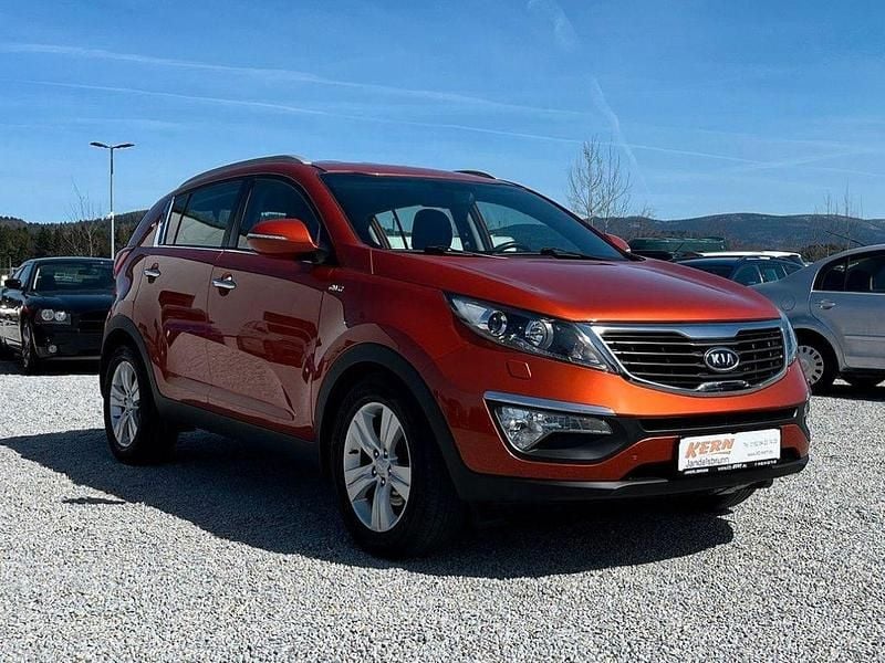 Gebraucht Kia Sportage Spirit 136 PS (100 kW) 2012 Orange SUV