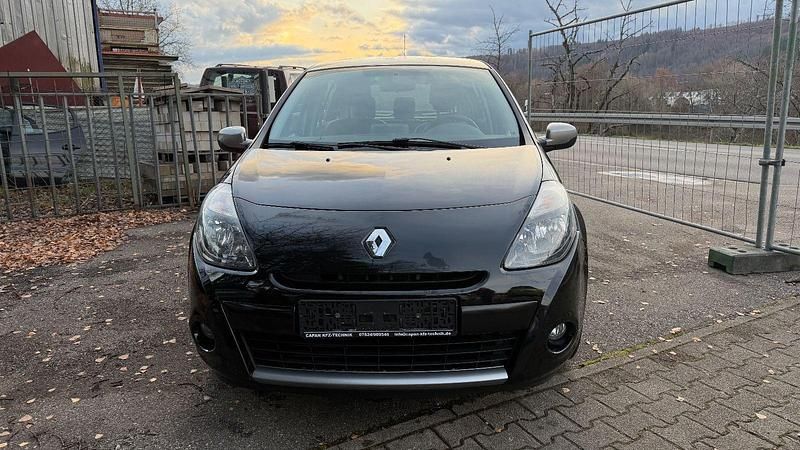 Schwarz Gebraucht 2012 Renault Clio III Night&Day Kleinwagen | 3.890 € (Fairer Preis) - Bild 1/4