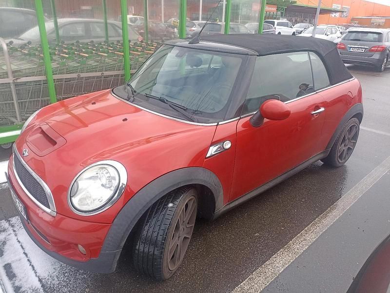 Rot Gebraucht 2010 Mini Cooper S Cabriolet Cabrio | 6.400 € (Guter Preis) - Bild 1/4