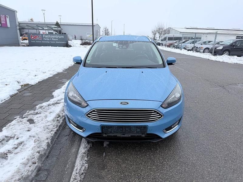 Gebraucht Ford Focus Titanium 120 PS (88 kW) 2017 Blau Limousine