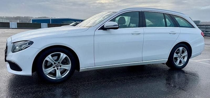 Gebraucht Mercedes E200 160 PS (117 kW) 2019 Weiß Limousine