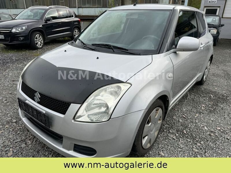 Grau Gebraucht 2007 Suzuki Swift Sport Coupé | 2.490 € (Fairer Preis) - Bild 1/4