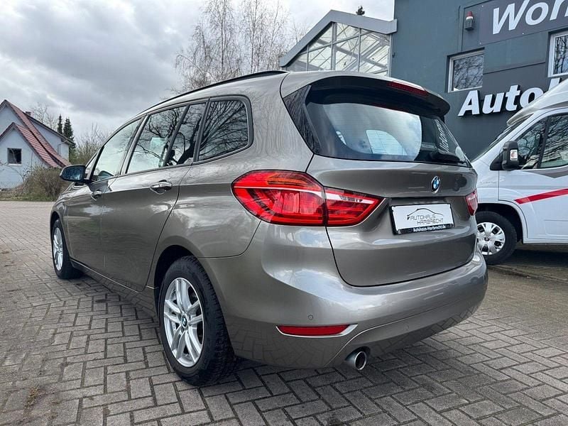 Gebraucht BMW 218 Advantage 150 PS (110 kW) 2017 Silber Kombi