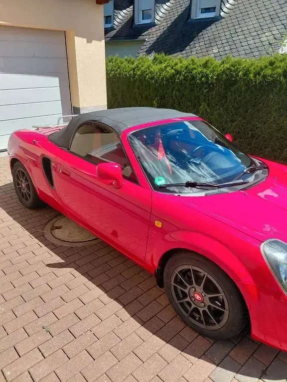 Gebraucht Toyota MR2 Edition 140 PS (102 kW) 2002 Rot Cabrio