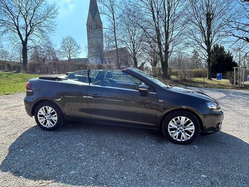 Braun Gebraucht 2014 VW Golf Cabriolet Cabrio | 10.900 € (Fairer Preis) - Bild 1/4