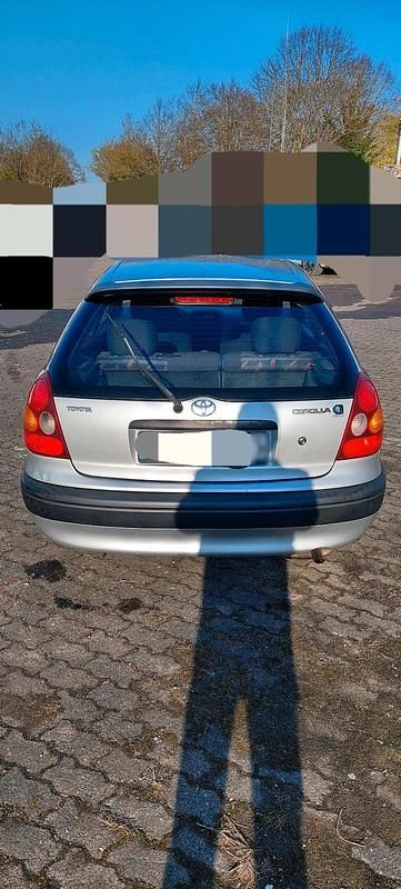 Second-hand Toyota Corolla 1998 Argintiu Coupe