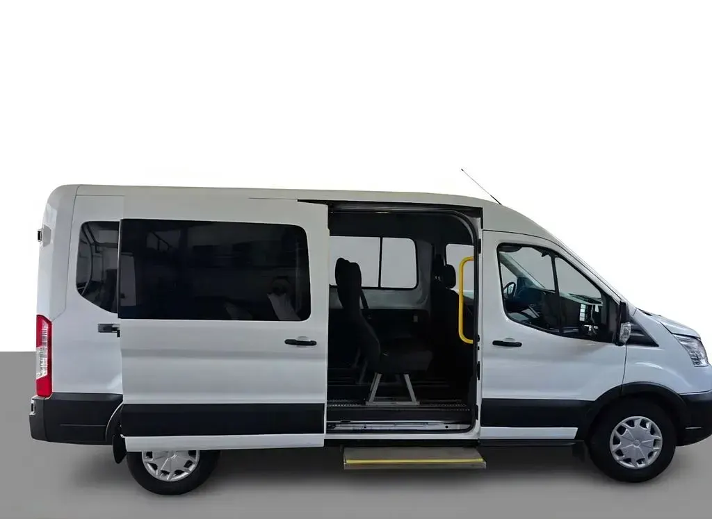 Gebraucht Ford Transit Trend 131 PS (96 kW) 2020 Weiß Van