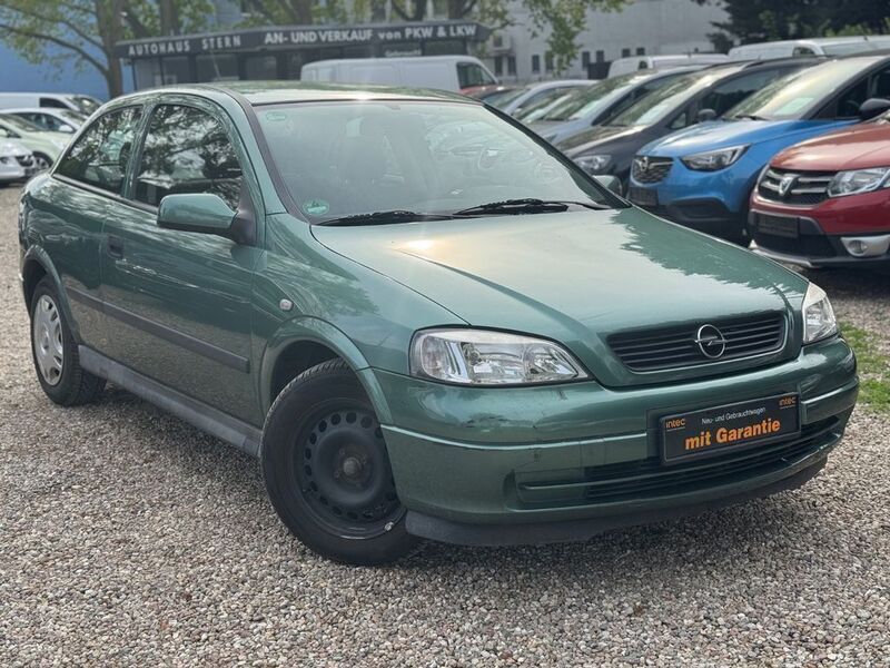 Grün Gebraucht 1998 Opel Astra Coupé | 890 € (Guter Preis) - Bild 1/4