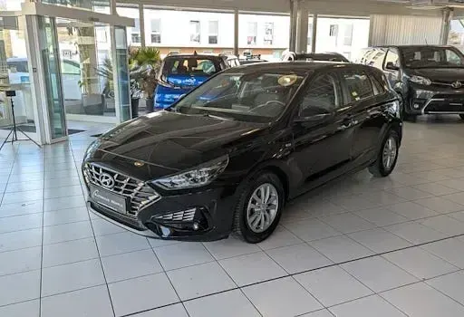 Gebraucht Hyundai i30 Trend 160 PS (117 kW) 2020 Limousine