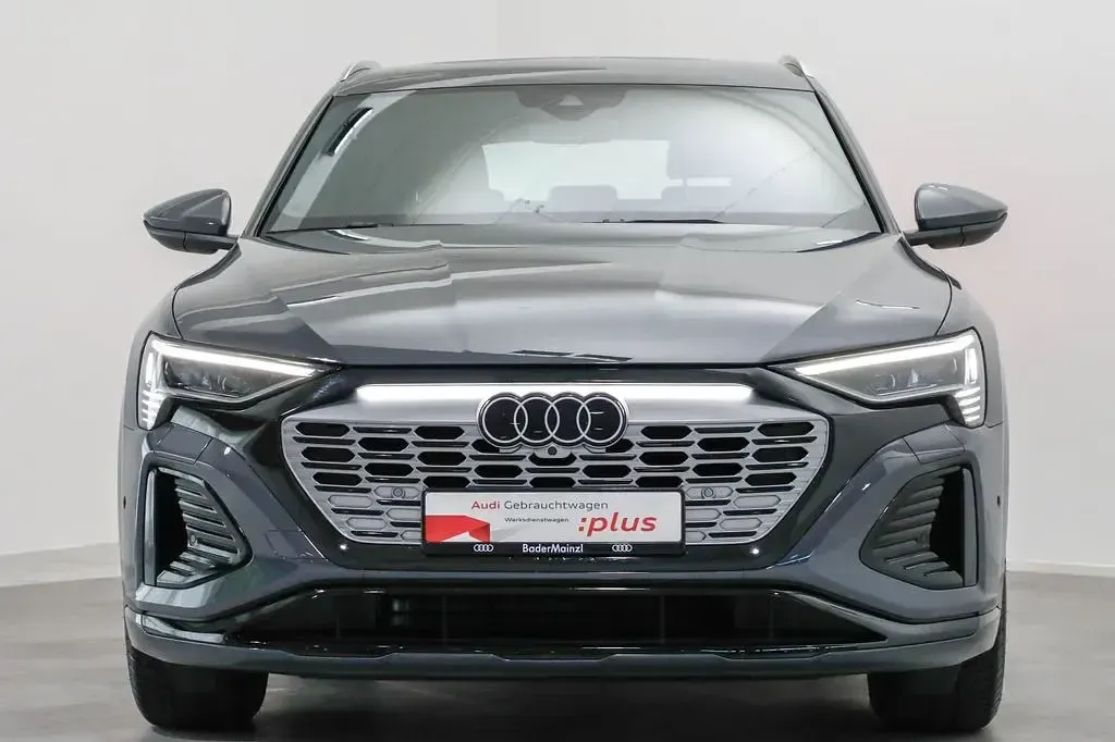 Gebraucht Audi e-tron Sportback S-Line 300 kW (408 PS) 2024 Magnetgrau SUV