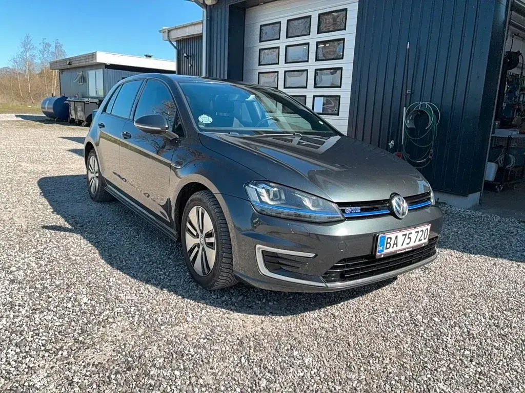 Gebraucht VW Golf VII GTE 204 PS (150 kW) 2016 Grau Limousine