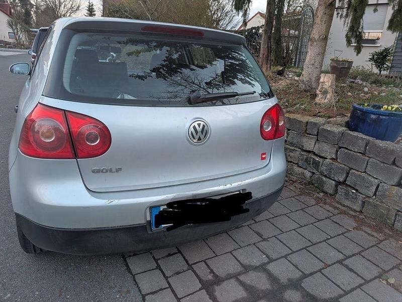 Gebraucht VW Golf IV 75 PS (55 kW) 2004 Silber Limousine