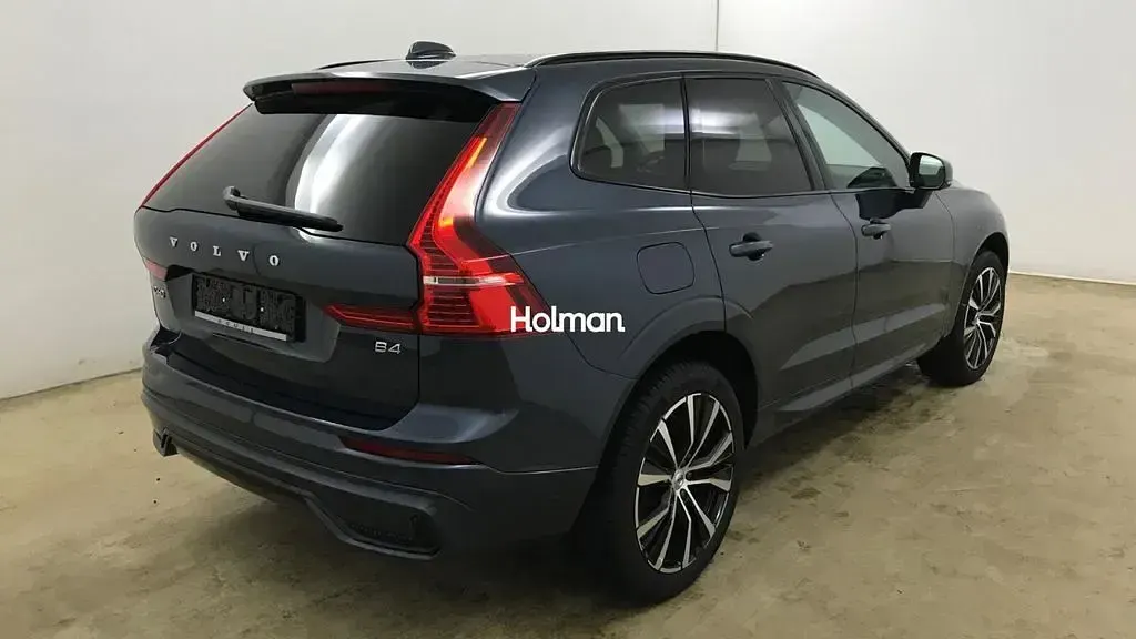 Gebraucht Volvo XC60 Plus 197 PS (144 kW) 2024 Blau SUV