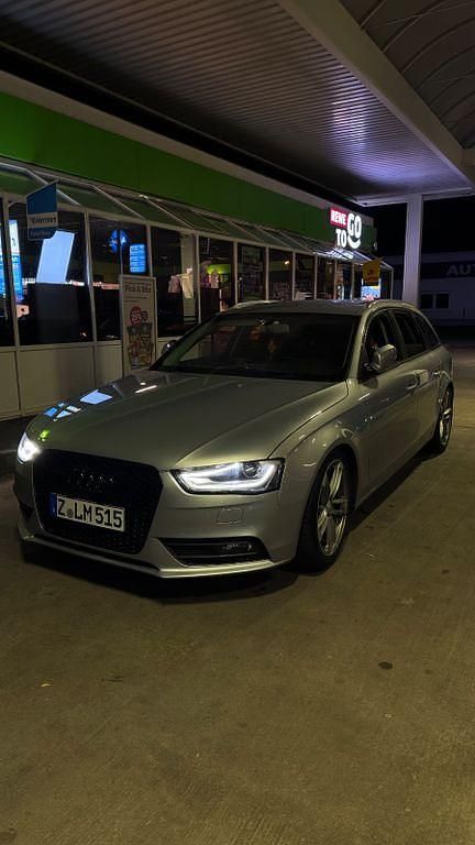 Gebraucht Audi A4 Attraction 136 PS (100 kW) 2014 Silber Kombi