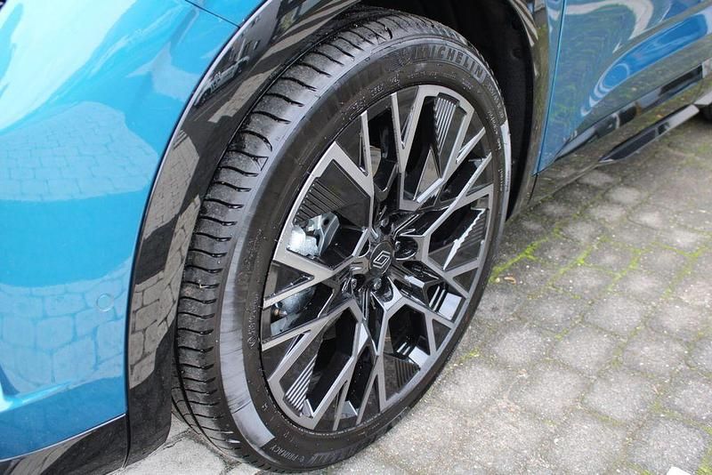 Neu Renault Austral Esprit Alpine 131 PS (96 kW) 2025 Blau SUV