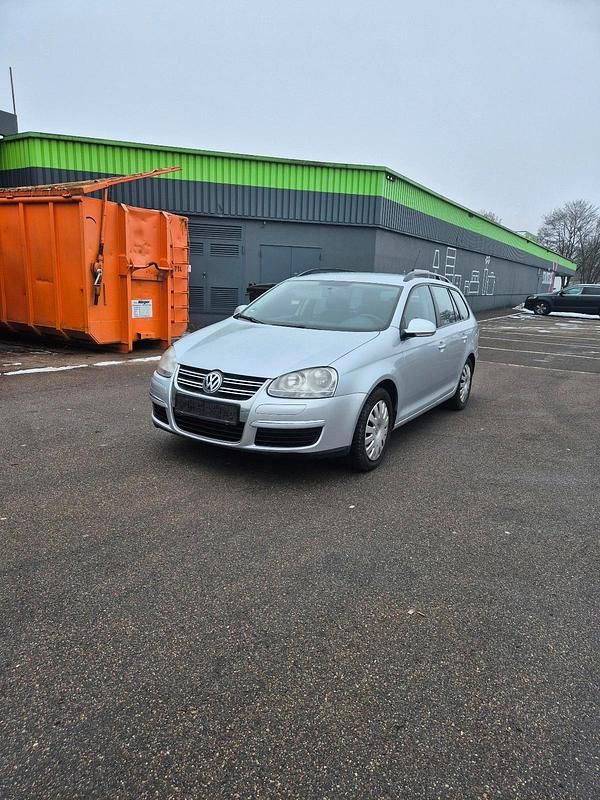Gebraucht VW Golf V 140 PS (102 kW) 2009 Silber Kombi