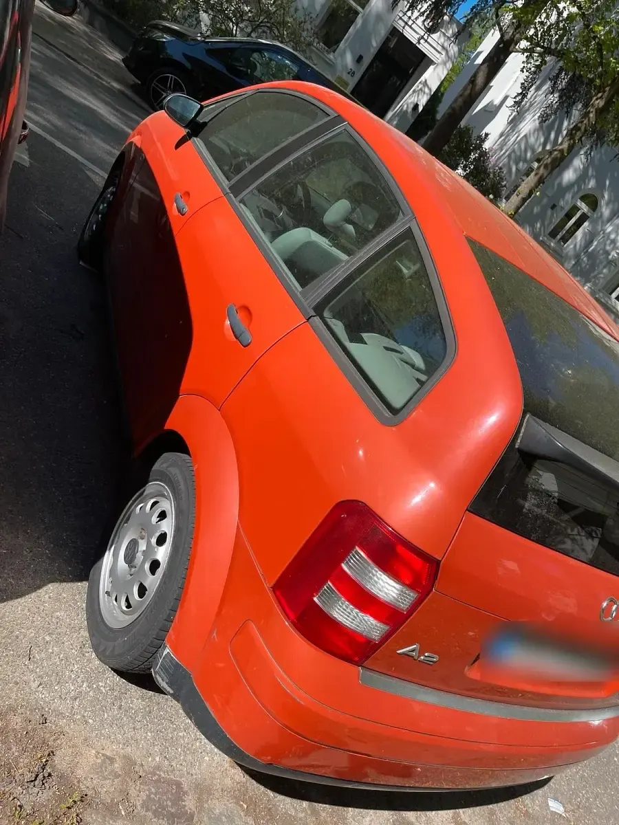 Gebraucht Audi A2 61 PS (44 kW) 2001 Orange Kleinwagen