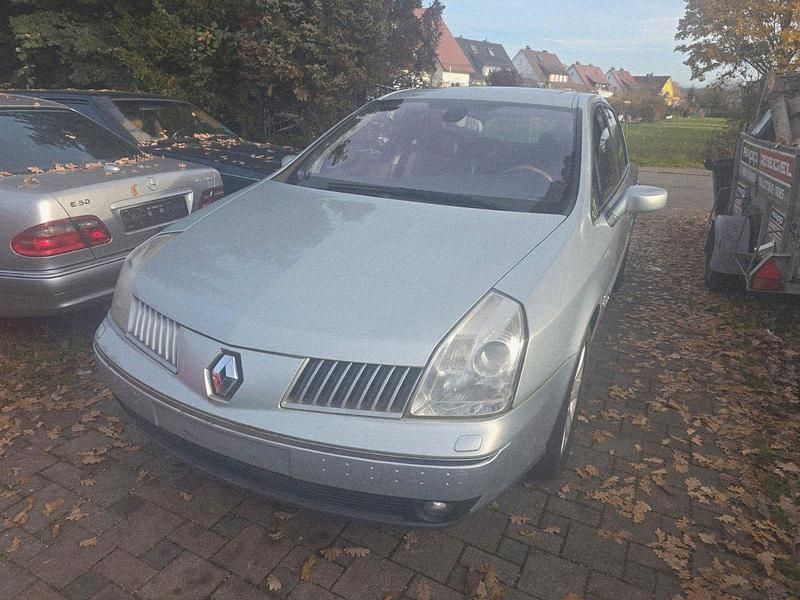 Silber Gebraucht 2003 Renault Vel Satis Kleinwagen | 3.499 € - Bild 1/2