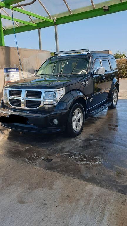 Gebraucht Dodge Nitro 177 PS (130 kW) 2009 Schwarz SUV