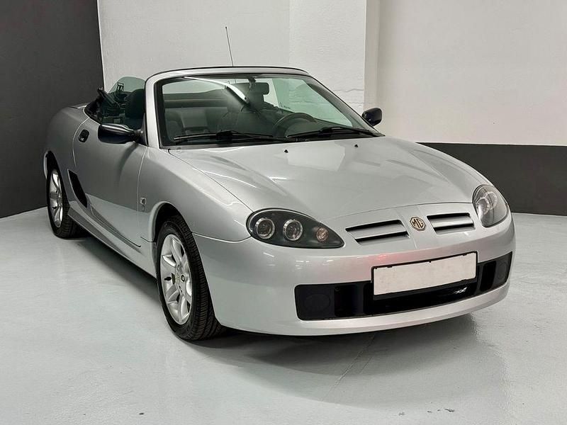 Gebraucht MG TF 116 PS (85 kW) 2005 Silber Cabrio