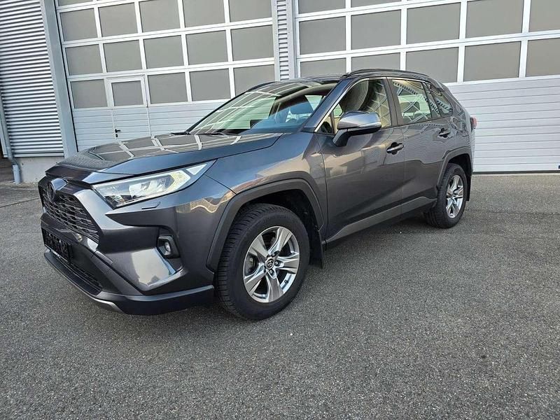 Mangagrau Gebraucht 2023 Toyota RAV4 SUV | 31.500 € (Fairer Preis) - Bild 1/4