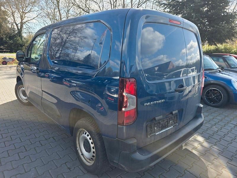 Gebraucht Peugeot Partner Premium 75 PS (55 kW) 2019 Blau Van / Kleinbus