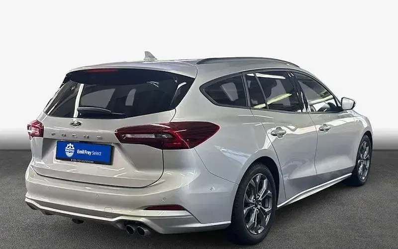 Gebraucht Ford Focus ST-Line X 116 PS (85 kW) 2025 Silber Kombi
